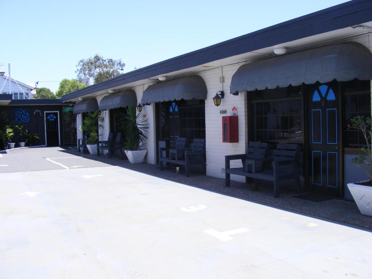 Motel Lodge Rockhampton Exterior photo