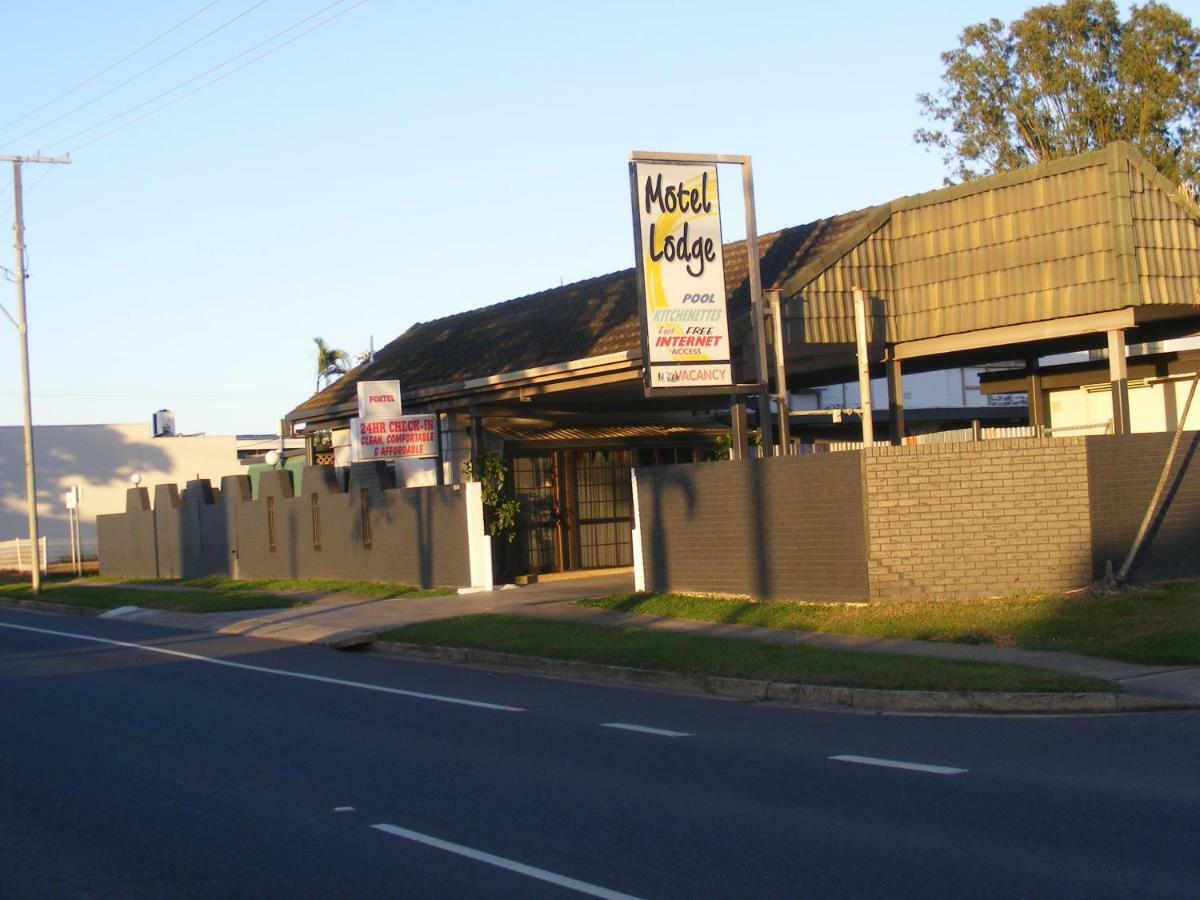 Motel Lodge Rockhampton Exterior photo